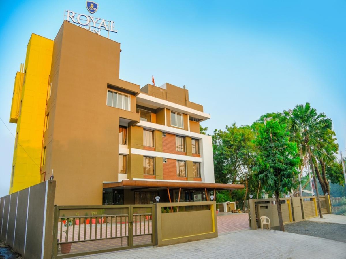 Royal Inn Khandwa Экстерьер фото